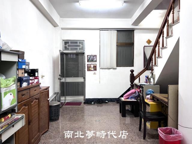 台南安平透天-11