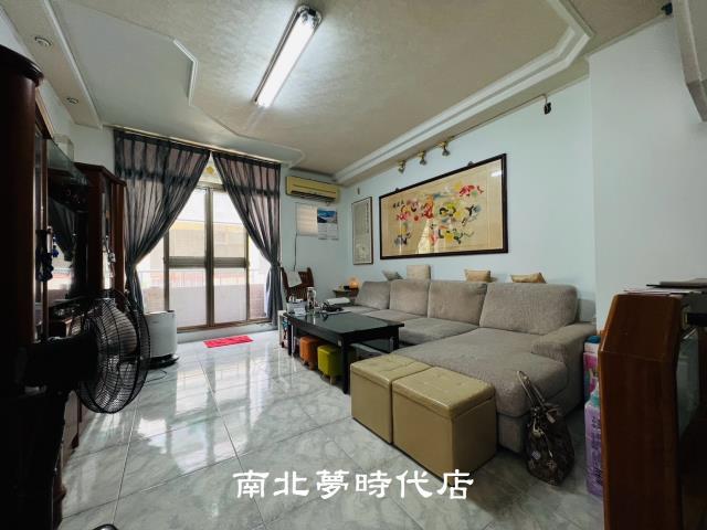 台南東區透天-1
