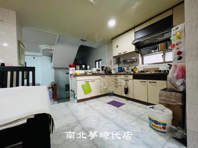 台南東區透天-3