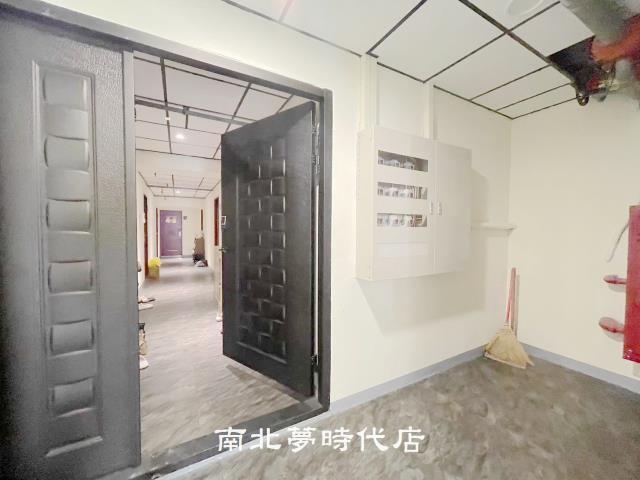 台南東區大樓-12