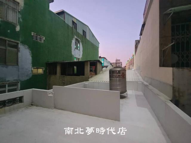 台南中西區透天-12
