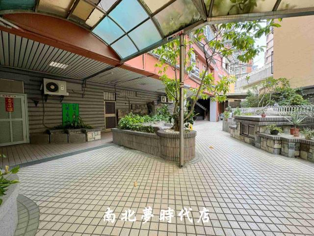 台南東區大樓-12