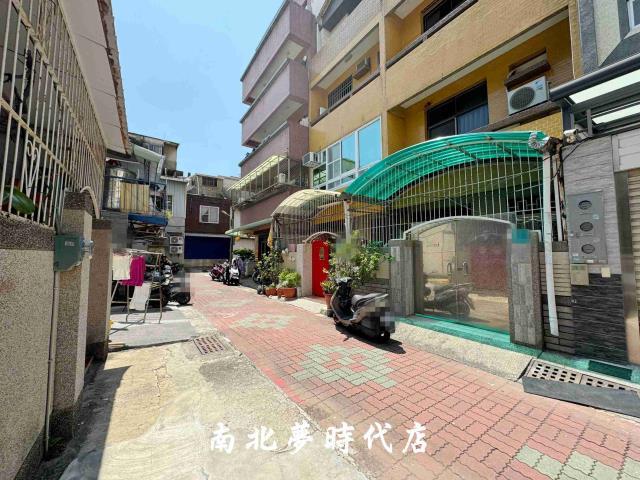 東區透天-11