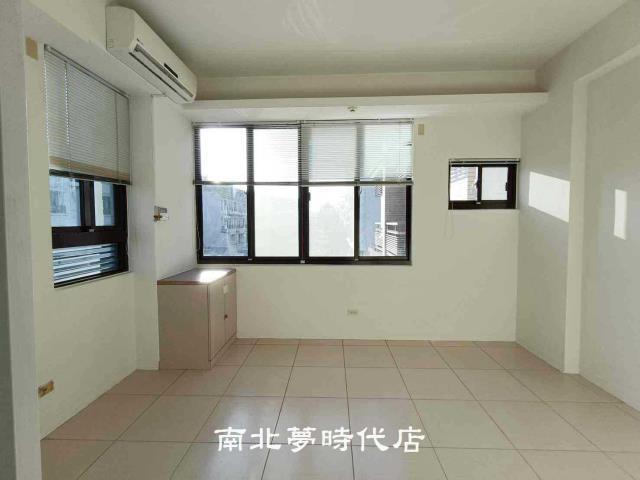 東區透天-5