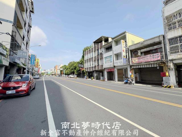 台南中西區透天-13