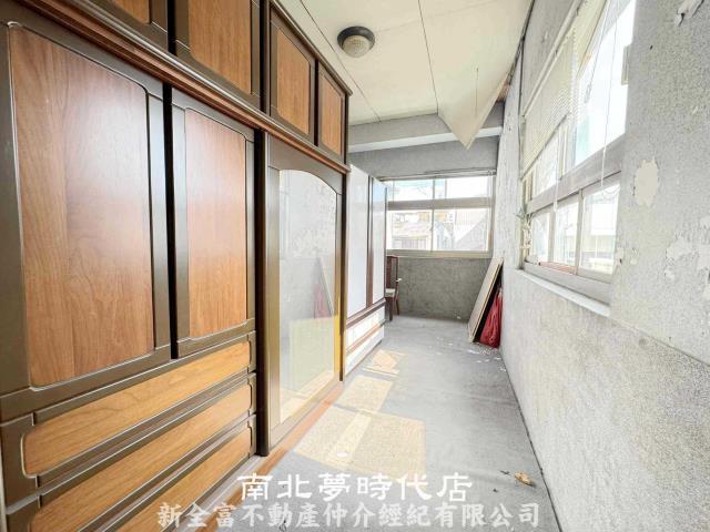 台南中西區透天-8