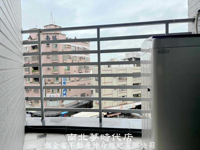 台南東區套房-7
