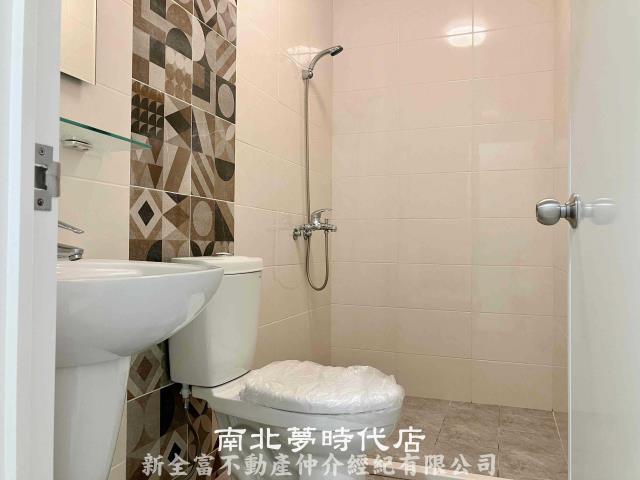 台南東區透天-10