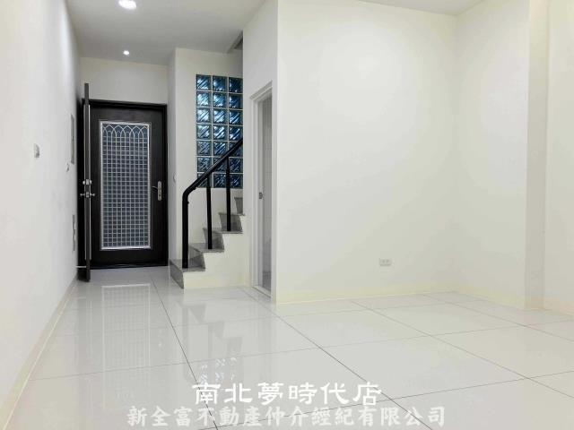 台南東區透天-2