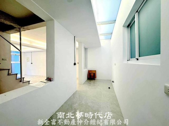 台南東區透天-10