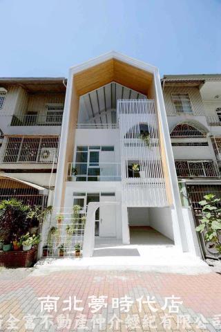 台南東區透天-0