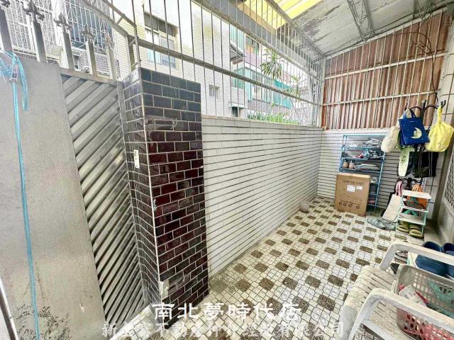 東區透天-12