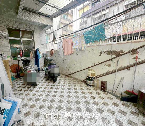 東區透天-13
