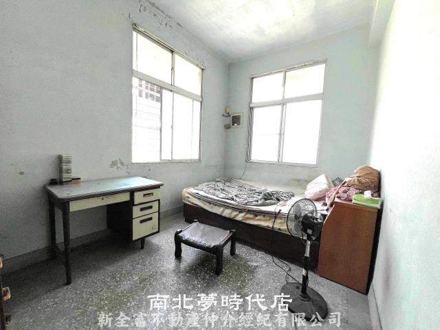 東區透天-8
