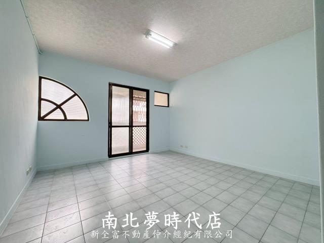 台南南區透天-7