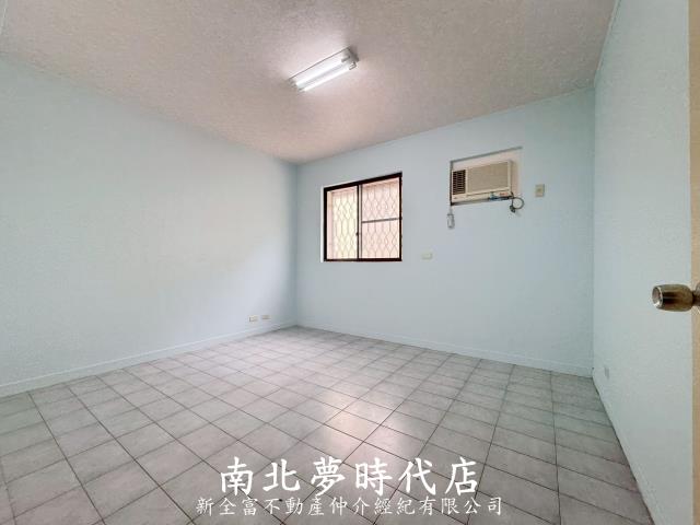 台南南區透天-8