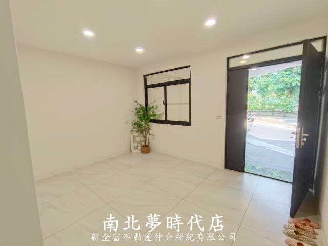 台南南區透天-1