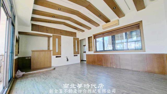 東區透天-9