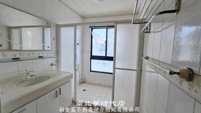 東區透天-12