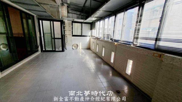 東區透天-13