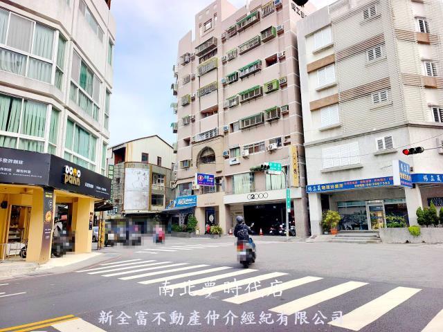 台南東區套房-6