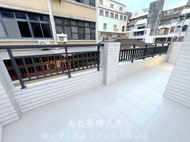 台南中西區透天-13
