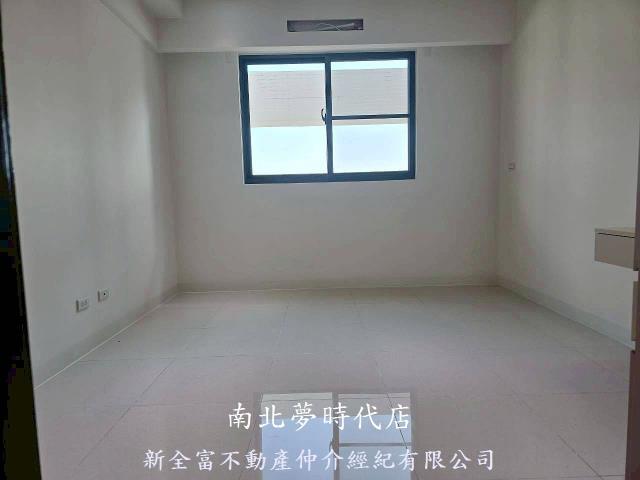 台南新市大樓-1