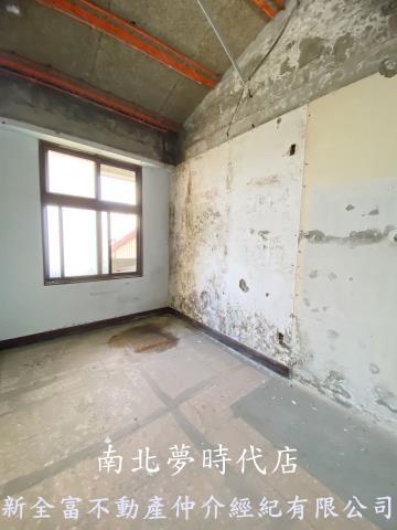 台南中西區透天-10