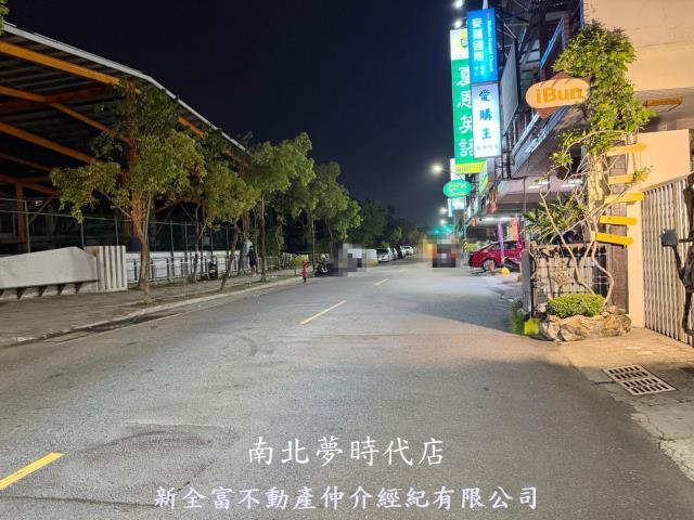 台南安平透天-9