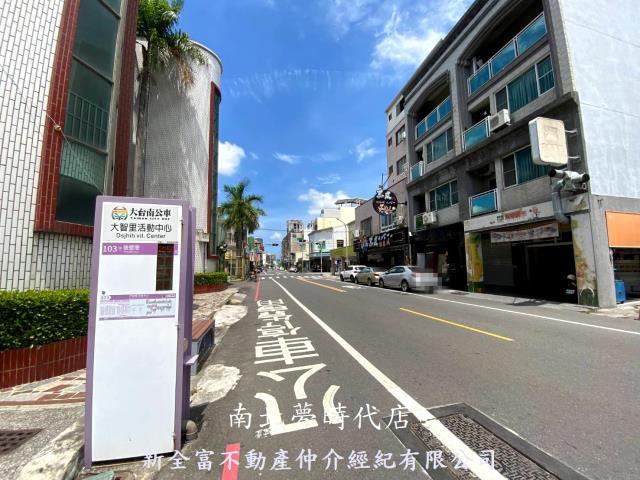 東區透天-11