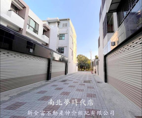 台南西港透天-1