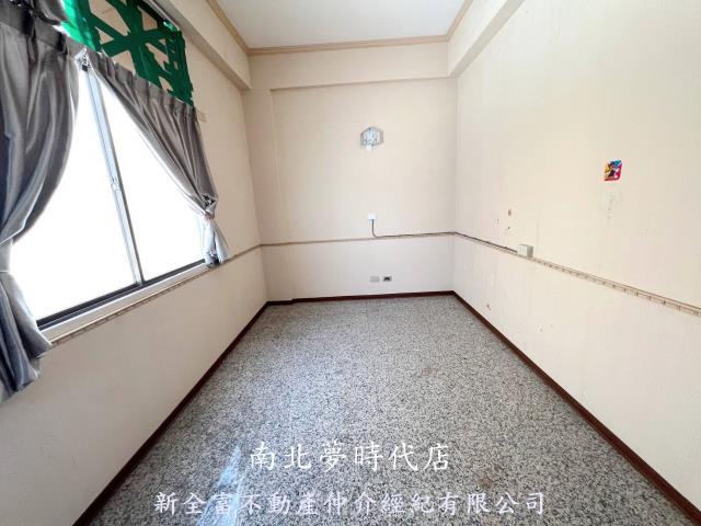 台南南區透天-8