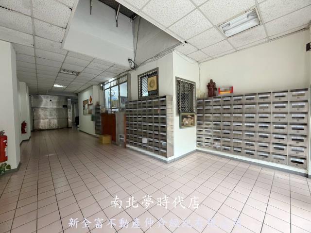 台南東區套房-8