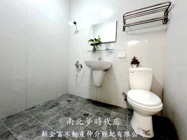 台南華廈-11