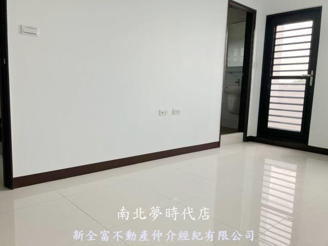 台南歸仁透天-5