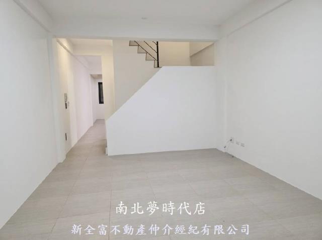 南區透天-1