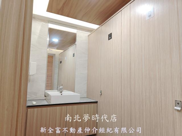 中西區透天-10