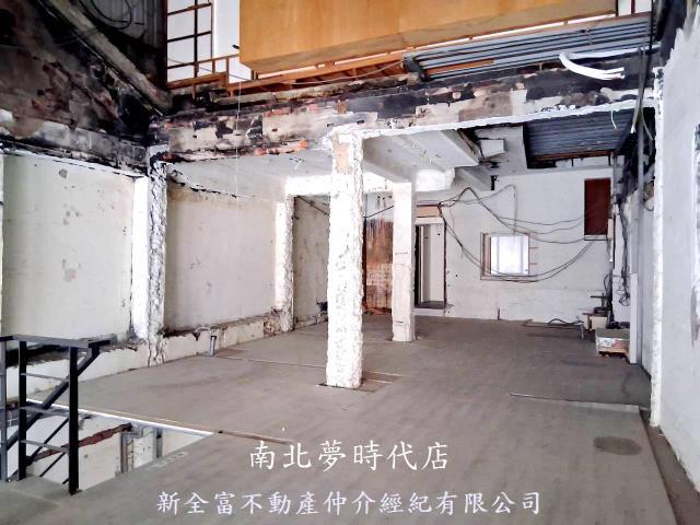 中西區透天-6